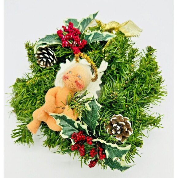 Annalee Angel 1996 Homemade Christmas Wreath 9 inch Pine Cones Holly USA - Picture 2 of 7